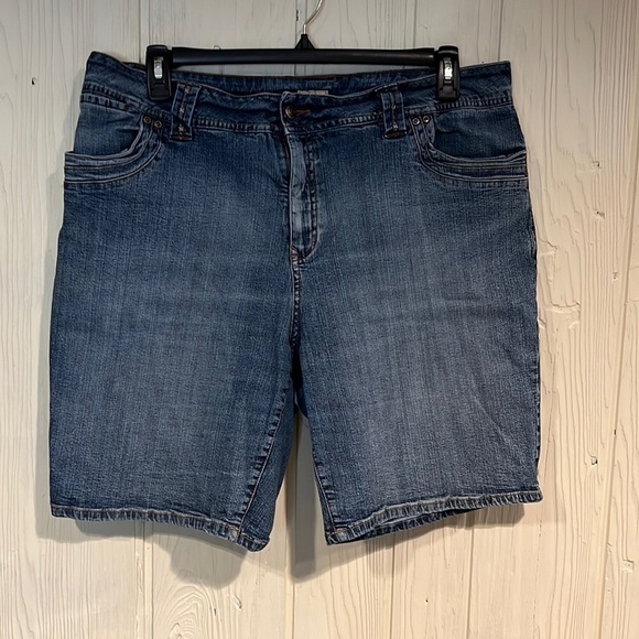 North  CREST  DENIM SHORTS SIZE 16W - Picture 1 of 8